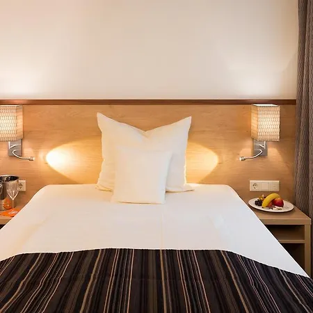Stadthotel Am Römerturm Hotel 4*