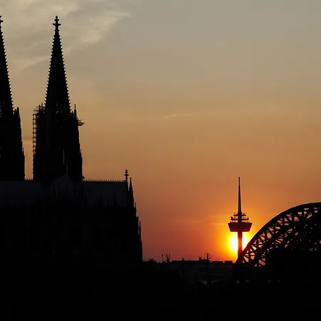 Dom Am Romerbrunnen Colonia