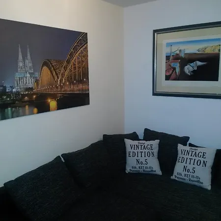 Robert's Rent A * Cologne