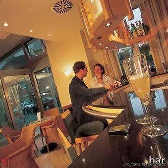 Classic Harmonie Hotel 3*