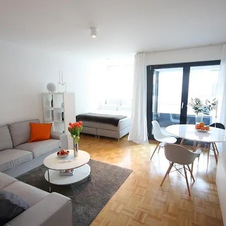 City Studio Appellhofplatz Апартаменты Кёльн
