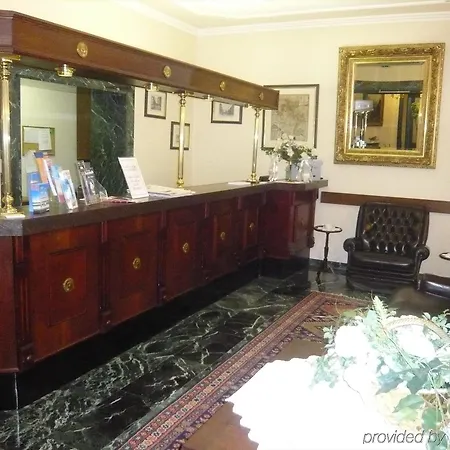 Windsor Hotell 3*