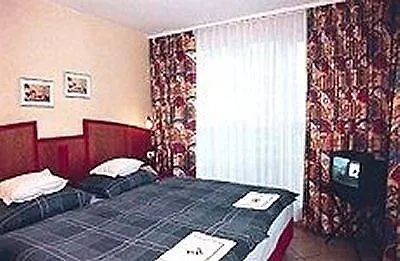 Mado Köln