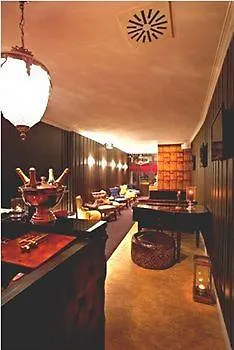 Humboldt1 Palais-hotel & Bar 4*