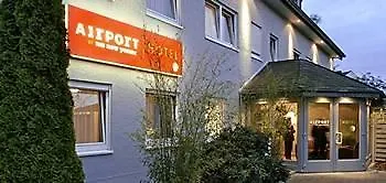 Airport By The New Yorker Hotel Colonia