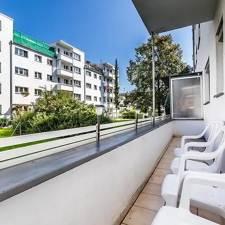 Apartment Messewohnung Buchforst