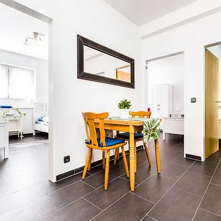 Apartment Messewohnung Buchforst