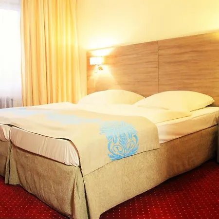 Lorien Hotel 3*