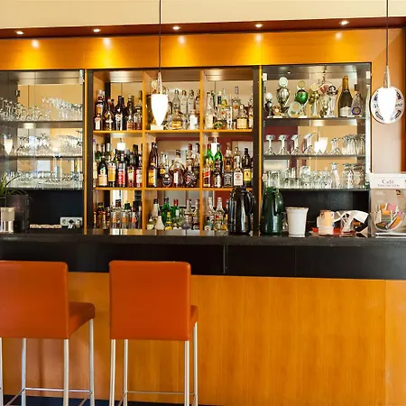 Hotel Plaza Premium Cologne