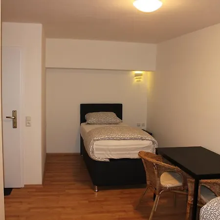 Guest house Garni Emir Cologne