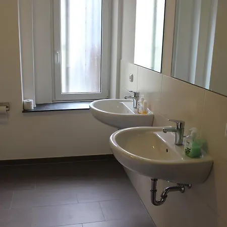 Garni Emir Guest house Cologne
