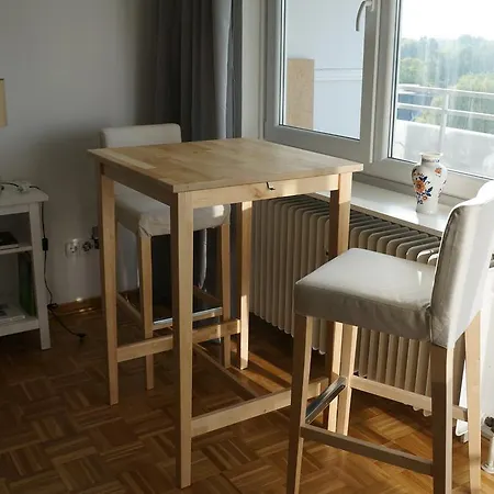 Deutz/messe, Lanxess Arena Apartment Köln