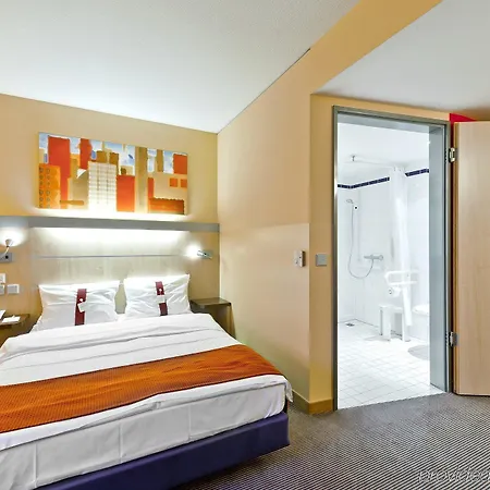 Express Muelheim By Ihg Hotel Cologne