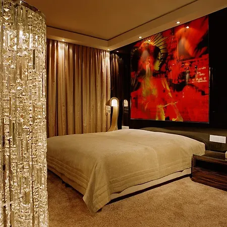 Savoy 4* Keulen