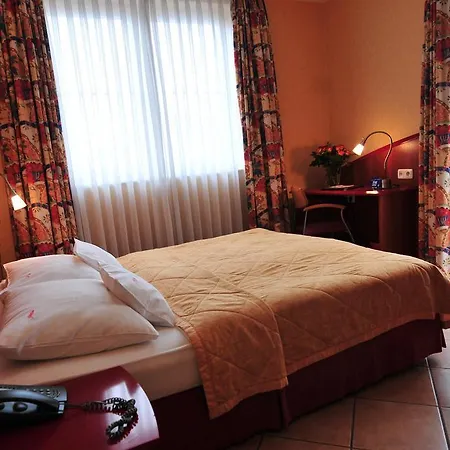 Hotel Mado Köln