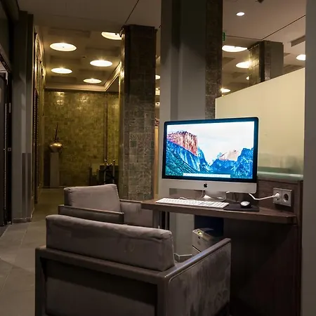 Hotel Stadtpalais 4*