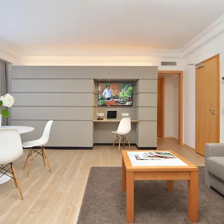 Hotel Ludwig Superior 3*