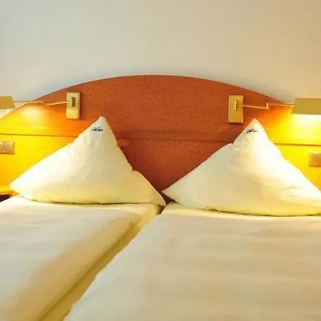Hotel Allegro 4*