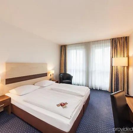 Hotel Mariella 3*