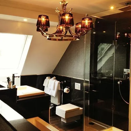 Humboldt1 Palais-hotel & Bar 4* Colonia