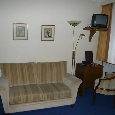 Windsor 3*