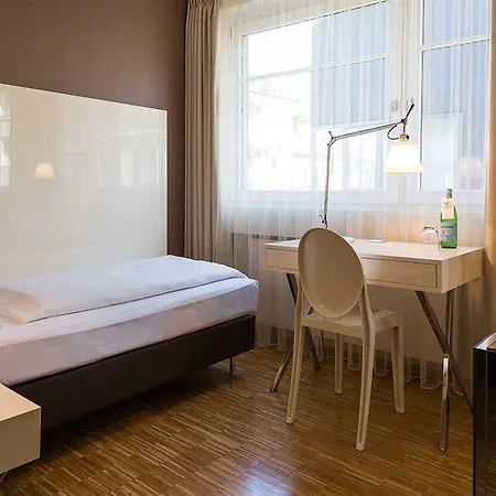 Santo Hotel Cologne