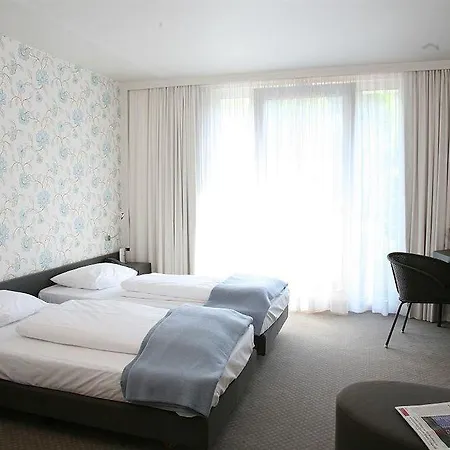 Senats Hotel 3*