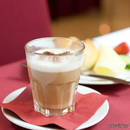 Esplanade 3* كولونيا