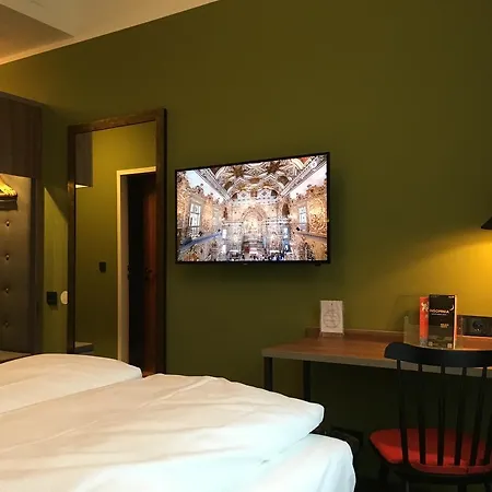 Hotel The Ascot
