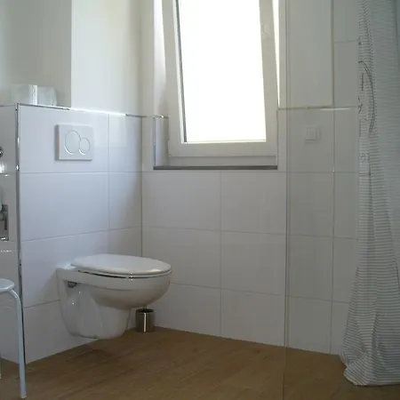 Rheinaue Apartment Cologne