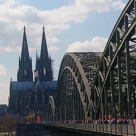 Rodenkirchen Living Daire Köln