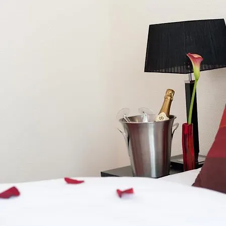 Esplanade 3*