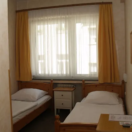 Berg Hotel 2*