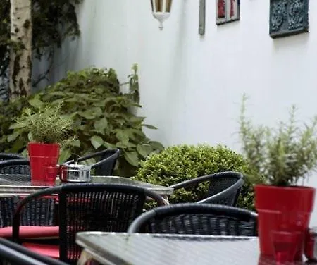 Brandenburger Hof Hotel 2*