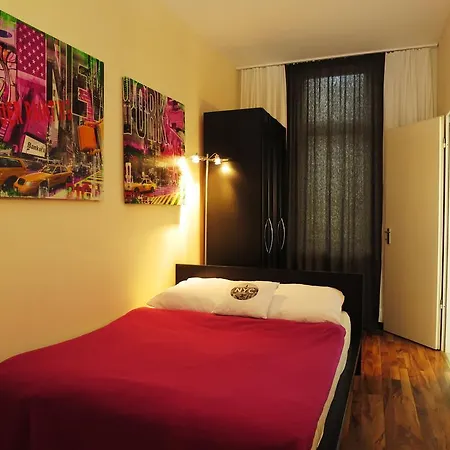 Monte Christo Hotel Cologne