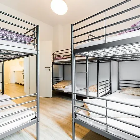 Apartment Messe- Und Monteurunterkunft