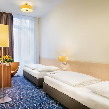 Hotel Mariella 3*