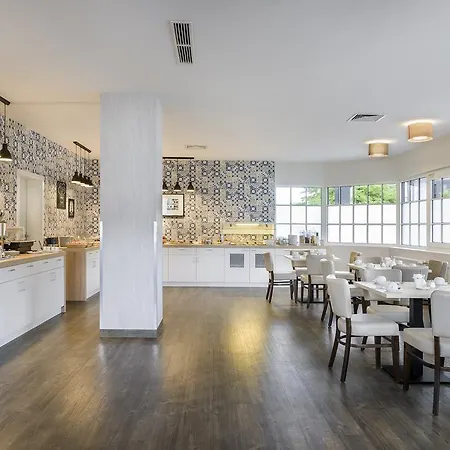 Mariella Hotel