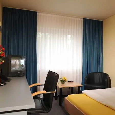 Hotel Triton