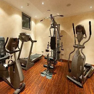 Berg Hotel 2*