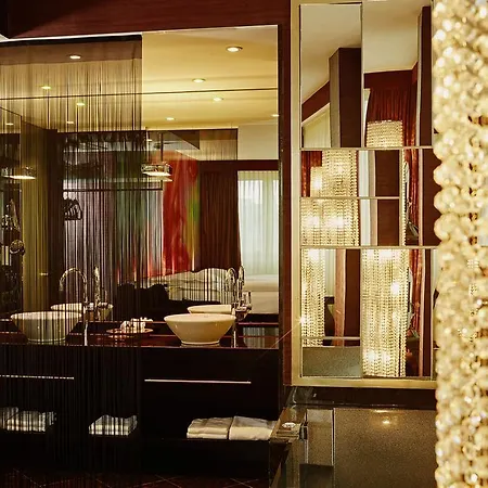 Savoy Hotel