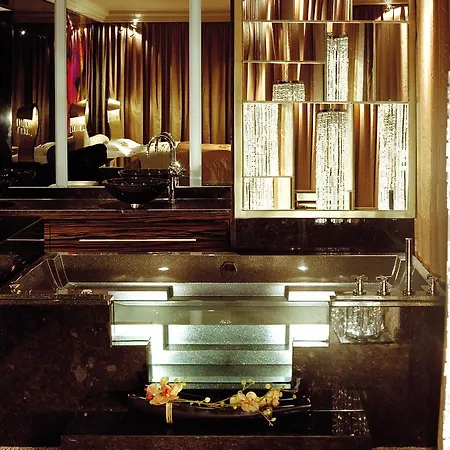 Savoy Hotel Keulen