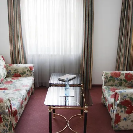 Centro Royal Hotel 3*