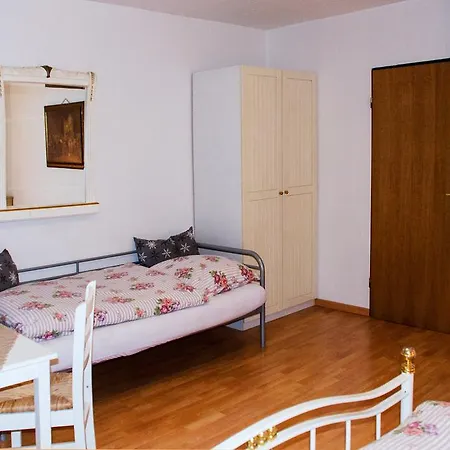 Hotel-garni Ziegenhagen 3*