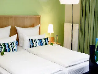 Hotel Friends