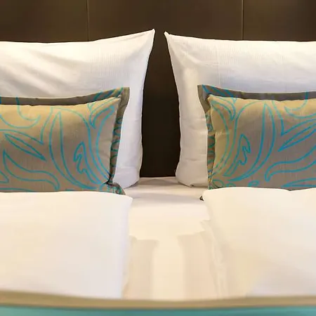 One Koeln-mediapark Hotel