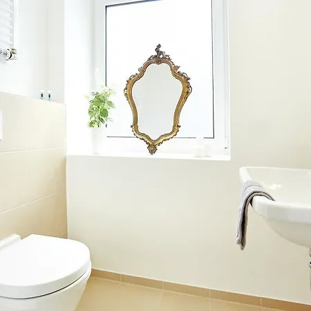 Apartment Homebase - Serviced