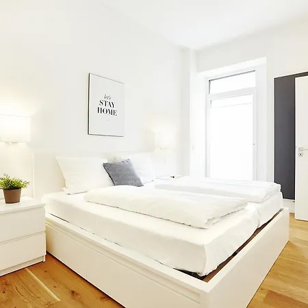 Apartment Homebase - Serviced