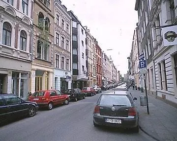 Отель Astor & 4*