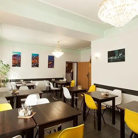 Centro Arkadia Hotell 2*